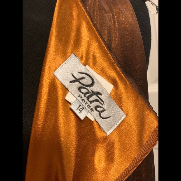 Dress - Picture 4 of 4